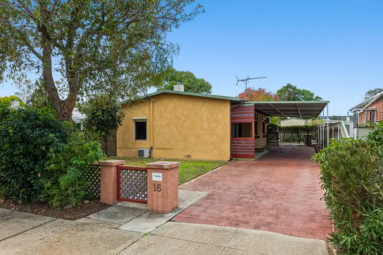 16 Truscott Street, Bullsbrook WA 6084