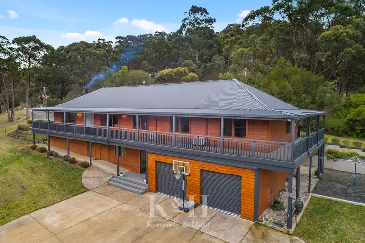 68 Mount Robertson Road, New Gisborne VIC 3438
