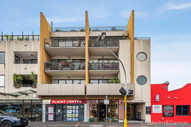 Third view of Homely apartment listing, 18/125 Ormond Road, Elwood VIC 3184
