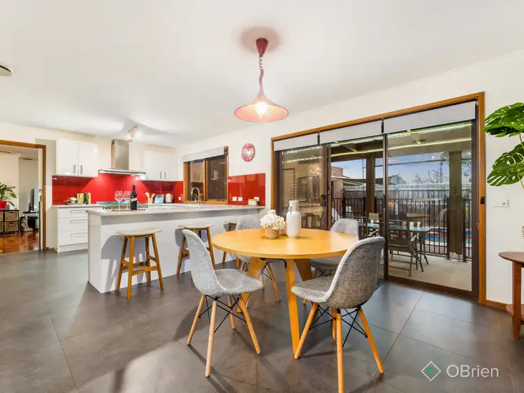 Fourth view of Homely house listing, 7 Peregrine Place, Carrum Downs VIC 3201