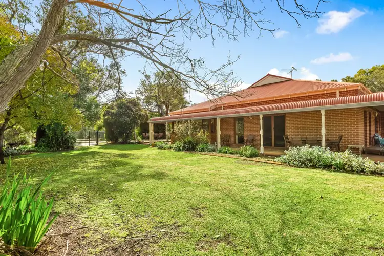 175 Watson Drive, Barragup WA 6209