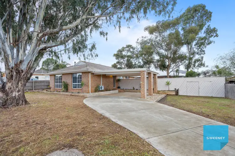 43 Underbank Boulevard, Bacchus Marsh VIC 3340