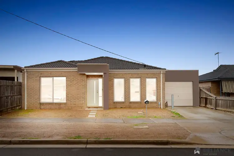 Main view of Homely unit listing, 16 Gladstone Grove, Melton VIC 3337