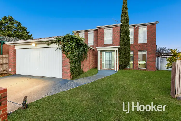 Second view of Homely house listing, 7 Pike Close, Narre Warren South VIC 3805