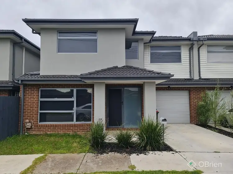62 Hogan Street