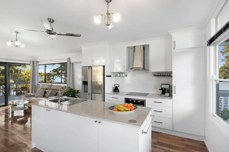 Fourth view of Homely house listing, 4 Omaru Place, Summerland Point NSW 2259