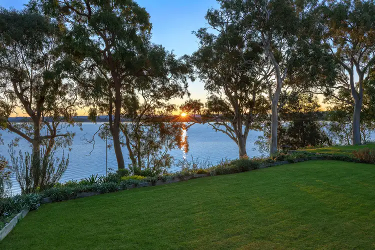 Fifth view of Homely house listing, 4 Omaru Place, Summerland Point NSW 2259