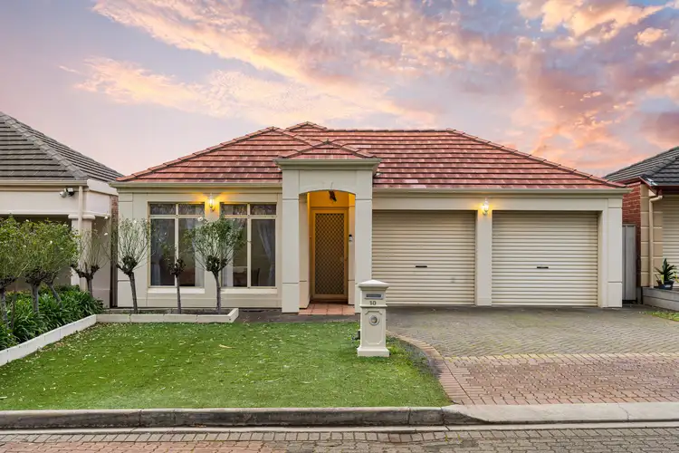 10 McFarlane Avenue, Mitchell Park SA 5043