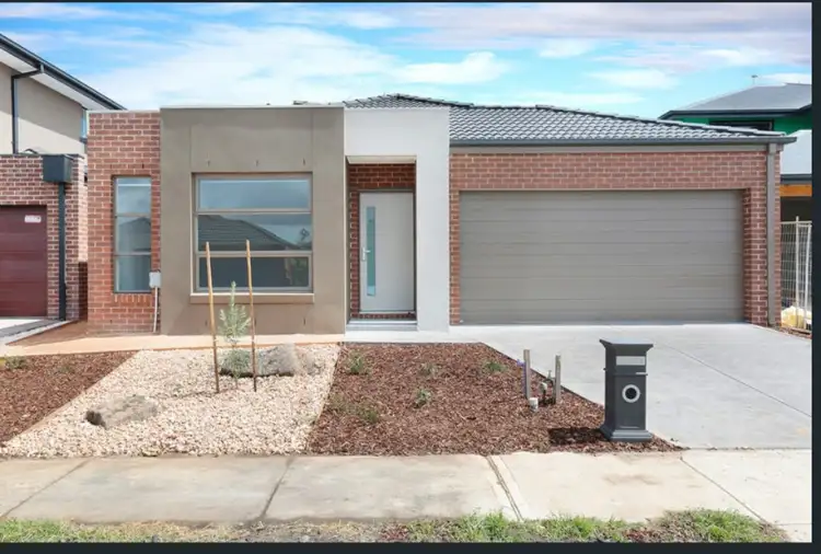 Main view of Homely house listing, 39 Capricornus Crescent, Tarneit VIC 3029