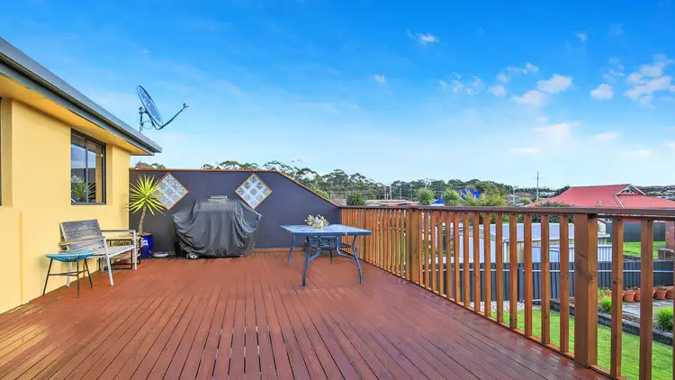 Fifth view of Homely house listing, 8 Lynd Court, Devonport TAS 7310