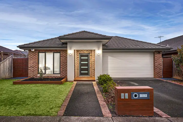 27 Almorah Street, Doreen VIC 3754