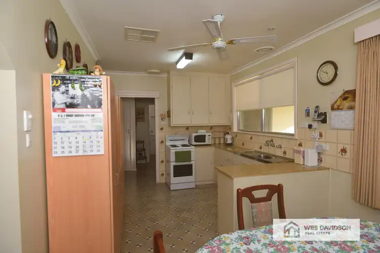 Second view of Homely house listing, 3 Knight Place, Horsham VIC 3400