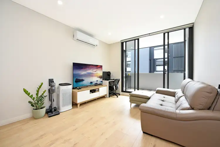 318/218 Parramatta Road