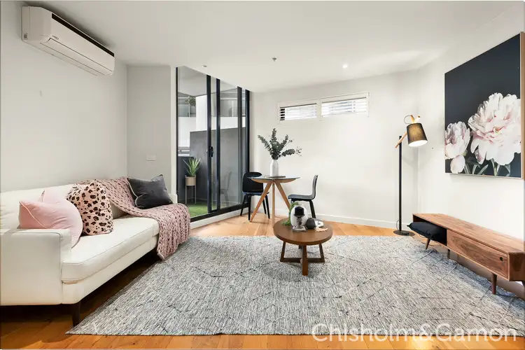 206/77 Nott Street
