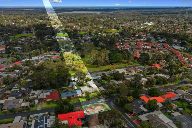 19 Hamilton Crescent, Aberfoyle Park SA 5159