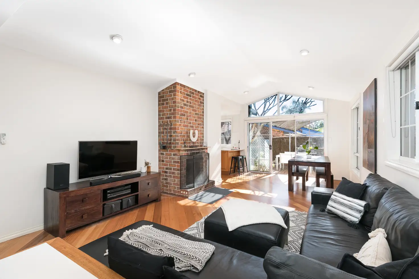 Main view of Homely villa listing, 2/24-28 Flinders Road, Cronulla NSW 2230