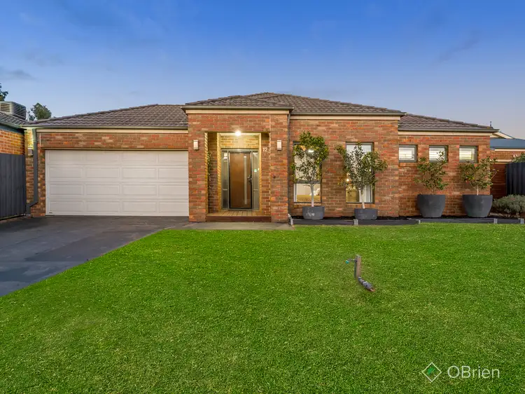 12 Powerscout Retreat, Cranbourne VIC 3977