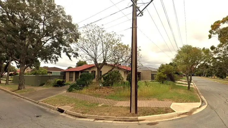 Second view of Homely house listing, 3 Armona Avenue, Para Vista SA 5093