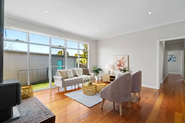 Fifth view of Homely house listing, 21 Lawrence Court, Colac VIC 3250