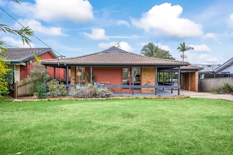 162 Caroline Chisholm Drive, Winston Hills NSW 2153