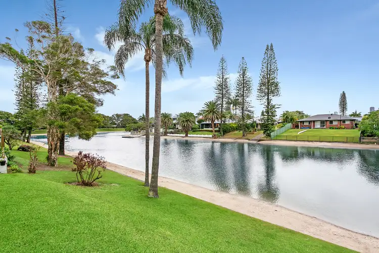 1/43 Karbunya Street, Mermaid Waters QLD 4218