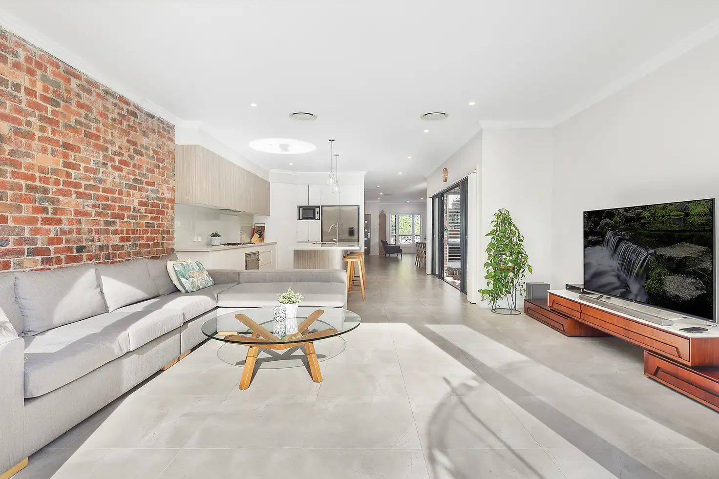 Main view of Homely semi-detached listing, 4 Sims Grove, Maroubra NSW 2035