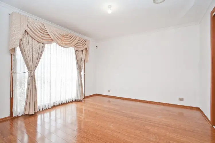 Fourth view of Homely house listing, 2 Sundew Close, Hillside VIC 3037