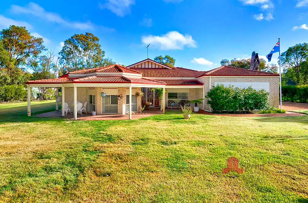Main view of Homely house listing, 6 Oceanic Close, Leschenault WA 6233
