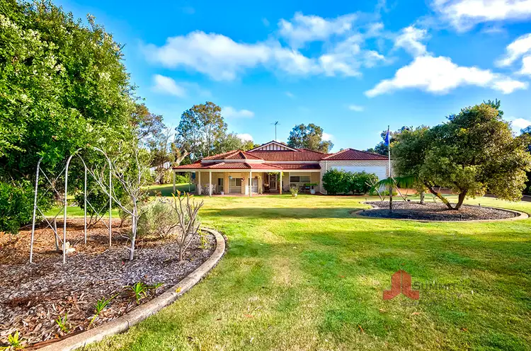 Second view of Homely house listing, 6 Oceanic Close, Leschenault WA 6233