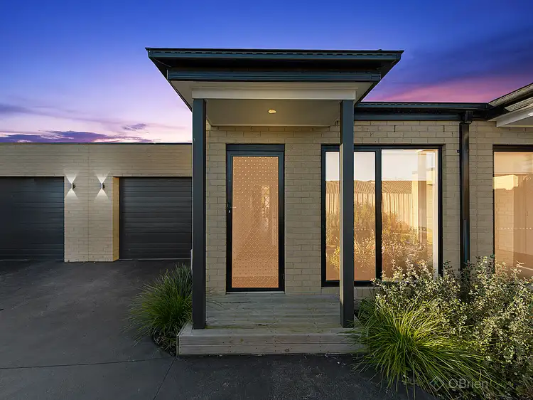 3/54 Taylor Street, Cranbourne VIC 3977