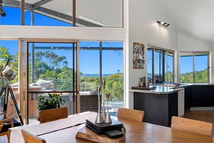 6 Cygnus Place, Bli Bli QLD 4560