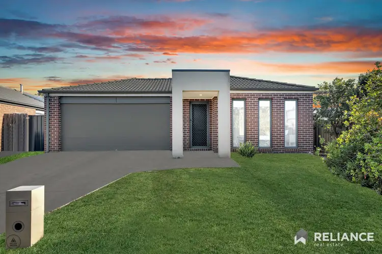 Second view of Homely house listing, 7 Yandee Court, Truganina VIC 3029
