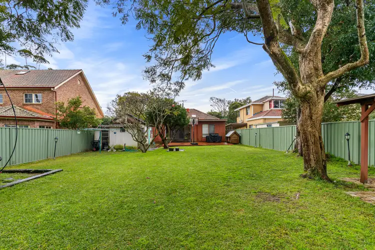 8 Heather Street, Caringbah South NSW 2229