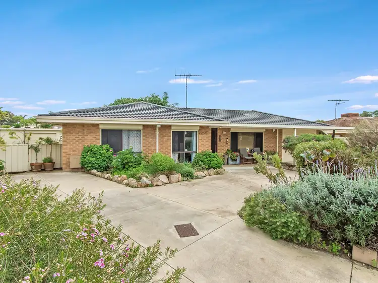 14 St Laurent Close, Greenfields WA 6210