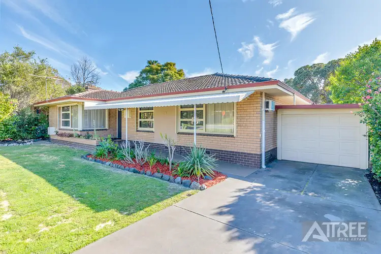 21 Slee Avenue, Kelmscott WA 6111