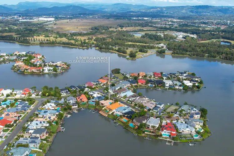 Fourth view of Homely house listing, 5 Tortuga Place, Clear Island Waters QLD 4226