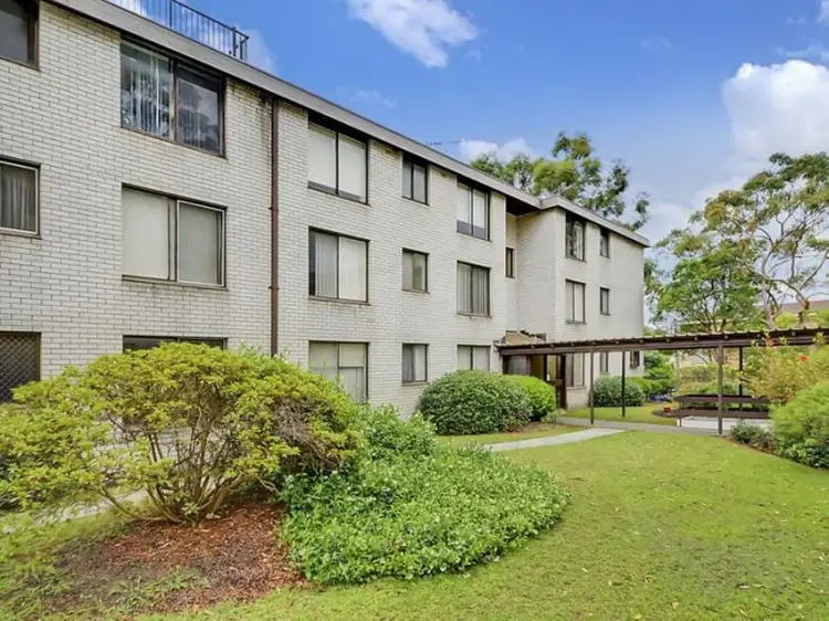 8/3 Edgeworth David Avenue, Hornsby NSW 2077