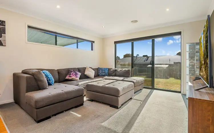 Third view of Homely house listing, 11 Curlew Court, Kangaroo Flat VIC 3555