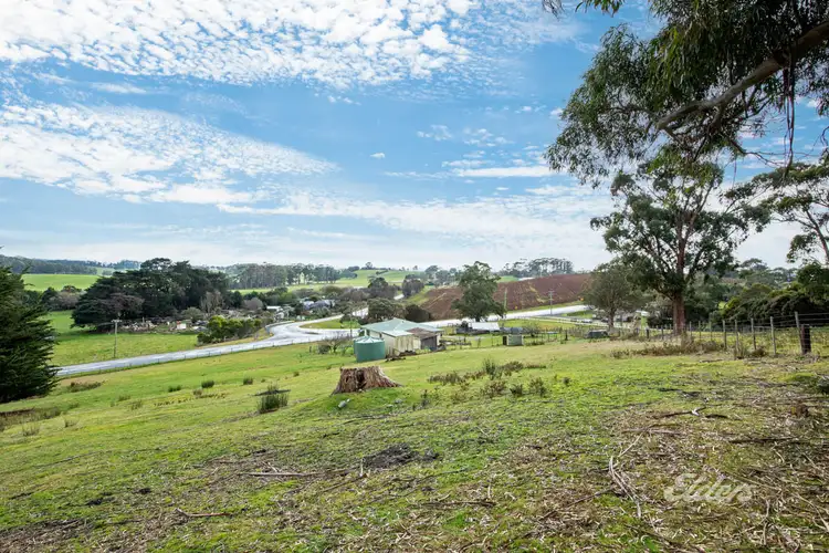 17525 Bass Highway, Boat Harbour TAS 7321