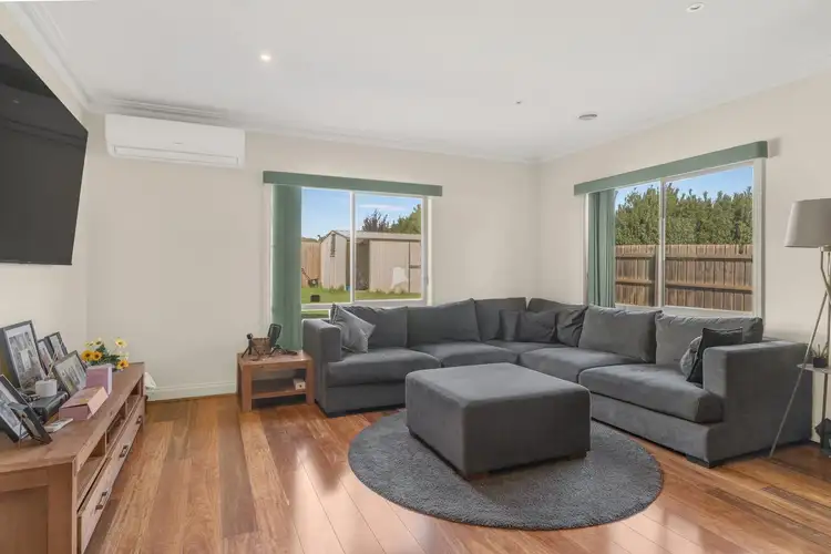 Fifth view of Homely house listing, 27 Hillcrest Court, Harkness VIC 3337