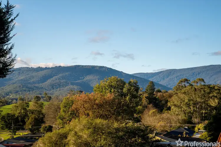 2 Anthony Grove, Woori Yallock VIC 3139