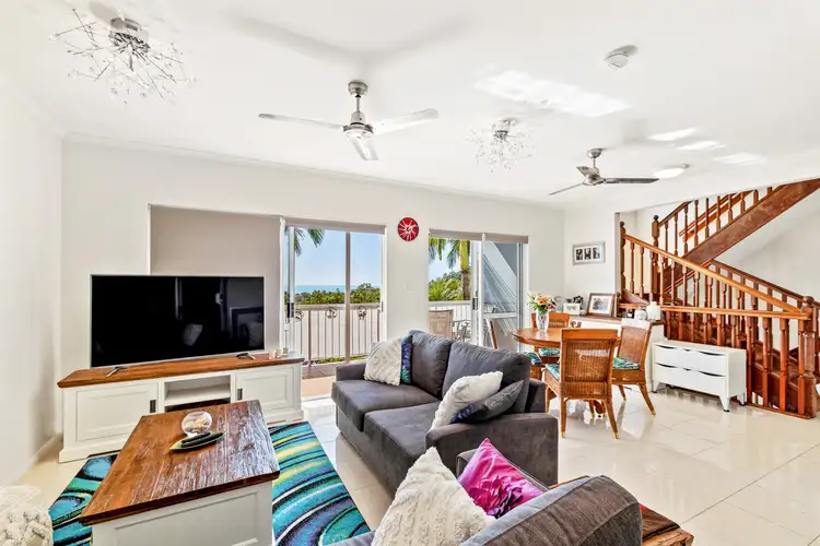 25/12 Eshelby Drive, Cannonvale QLD 4802