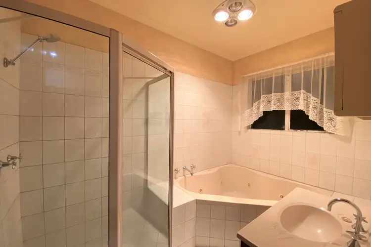 Fifth view of Homely house listing, 11 Catherine Drive, Redwood Park SA 5097