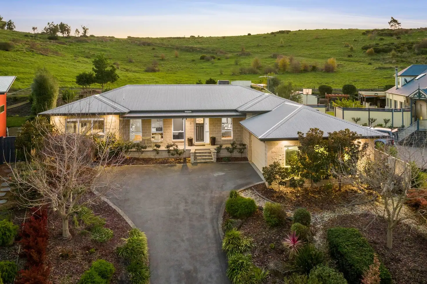 Main view of Homely house listing, 27 Lorikeet Crescent, Whittlesea VIC 3757