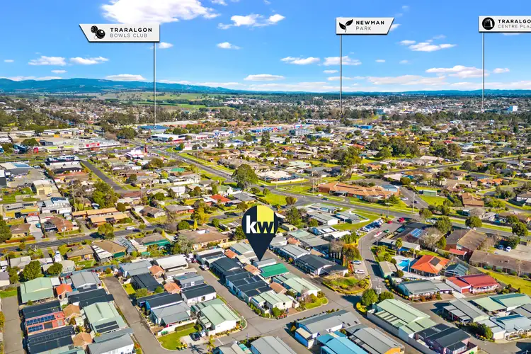 Second view of Homely unit listing, 34 Trafalgar Square, Traralgon VIC 3844