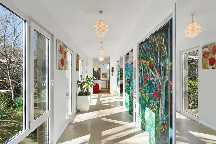 Second view of Homely house listing, 10 Appledon Avenue, Wentworth Falls NSW 2782