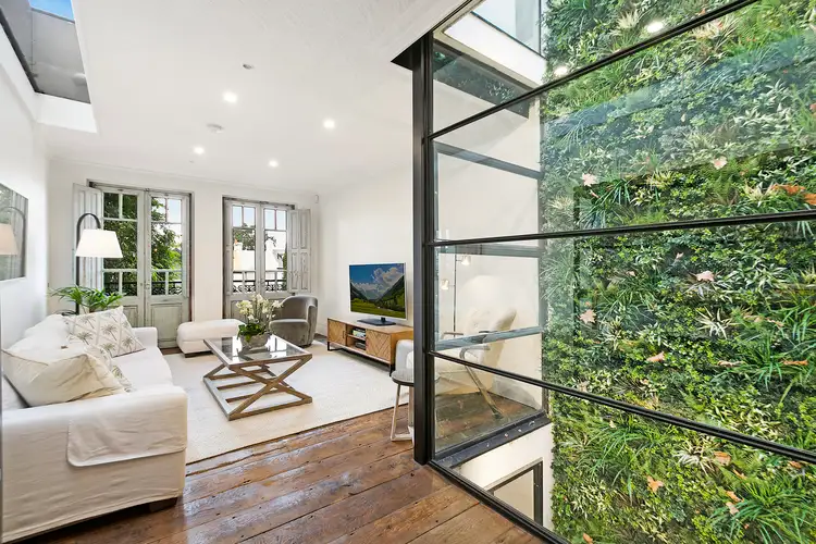 92 Paddington Street