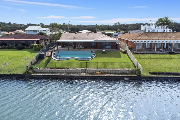 187 Nineteenth Avenue, Elanora QLD 4221