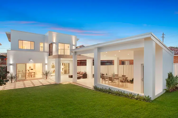 220 Carrington Avenue, Hurstville NSW 2220