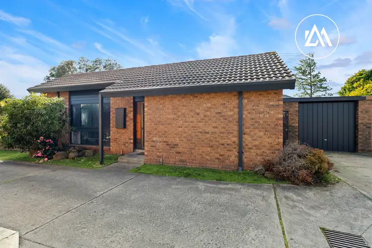 Main view of Homely unit listing, 2/16-18 Burns Street, Frankston VIC 3199
